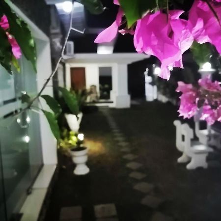 Anna Shanthi Villa Kandy Exterior foto