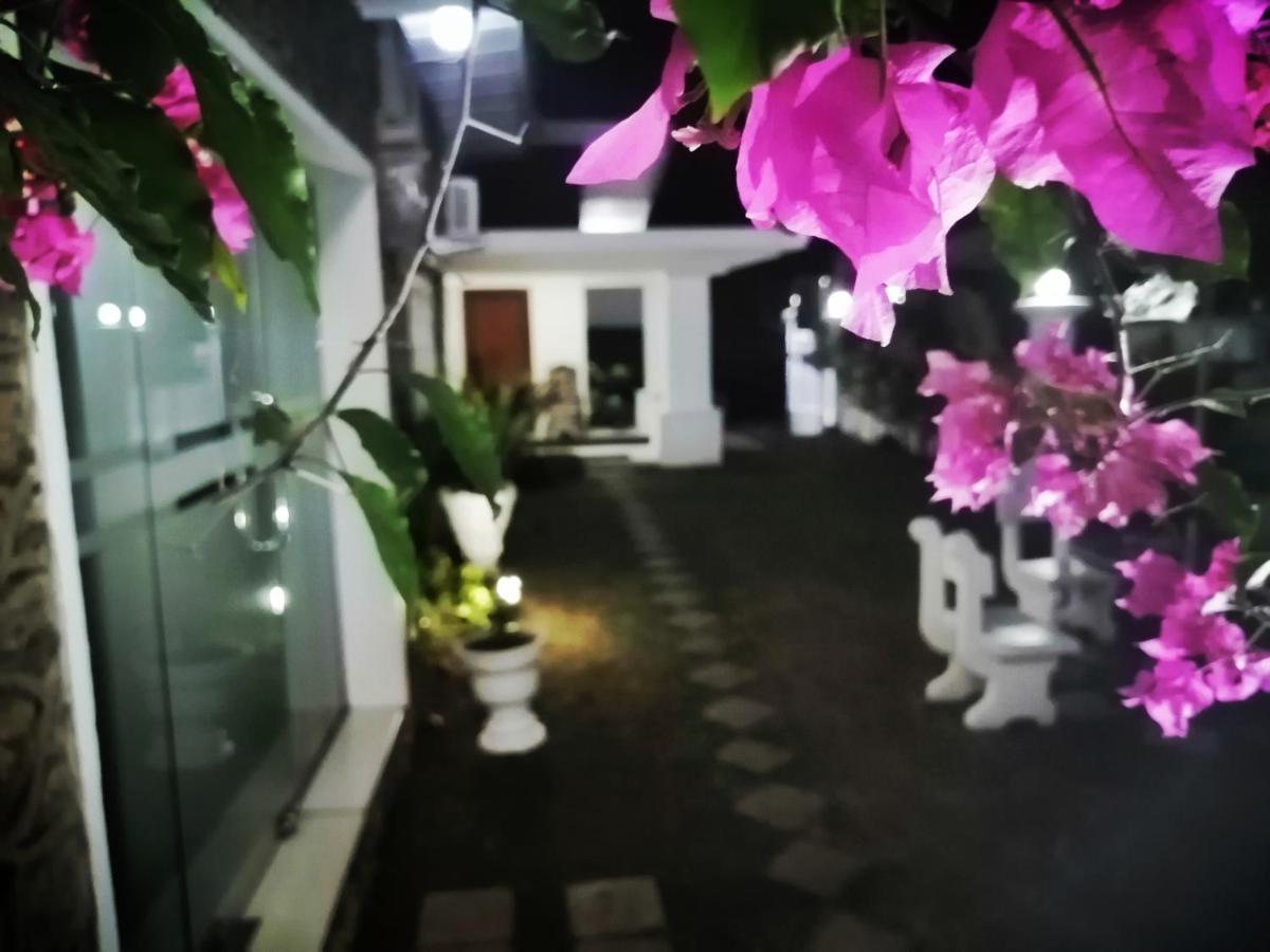 Anna Shanthi Villa Kandy Exterior foto